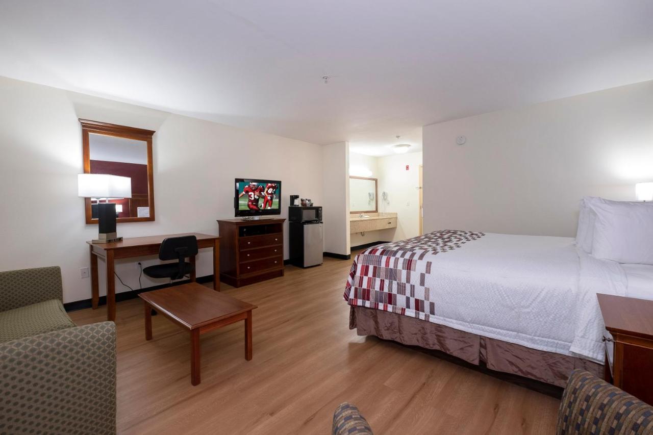 Red Roof Inn Houma Bagian luar foto
