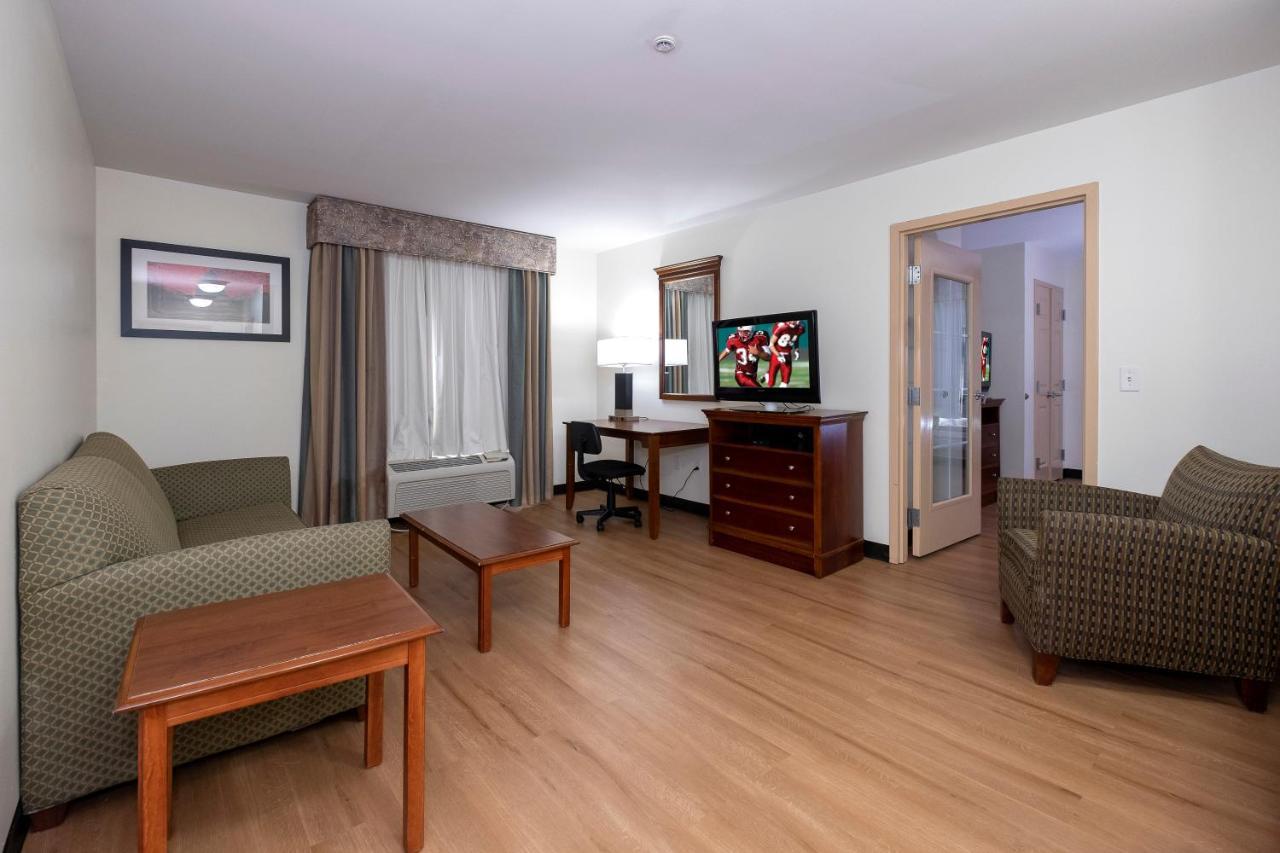 Red Roof Inn Houma Bagian luar foto