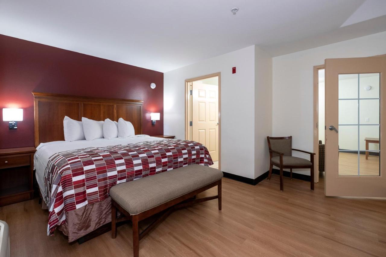 Red Roof Inn Houma Bagian luar foto