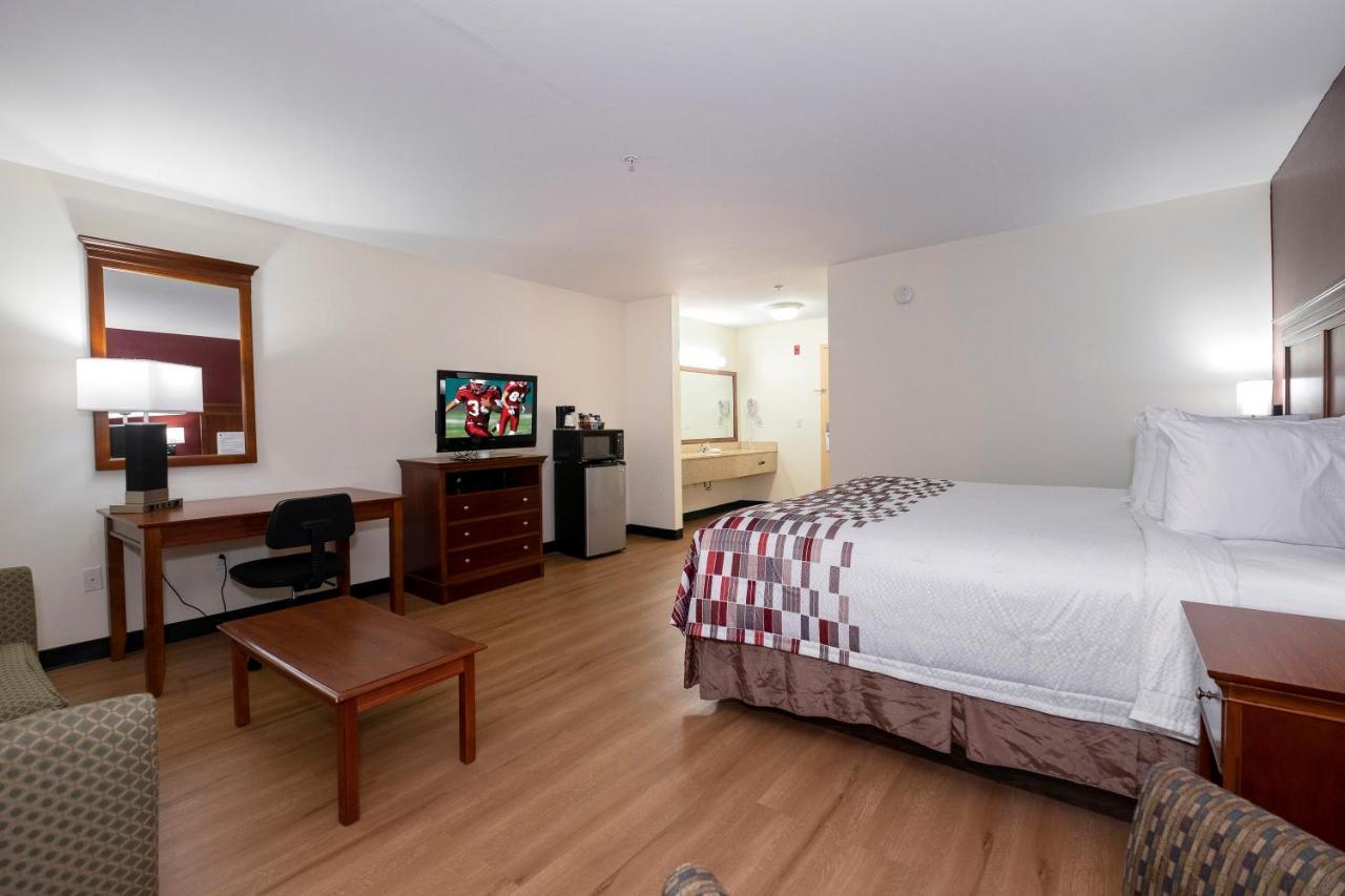 Red Roof Inn Houma Bagian luar foto