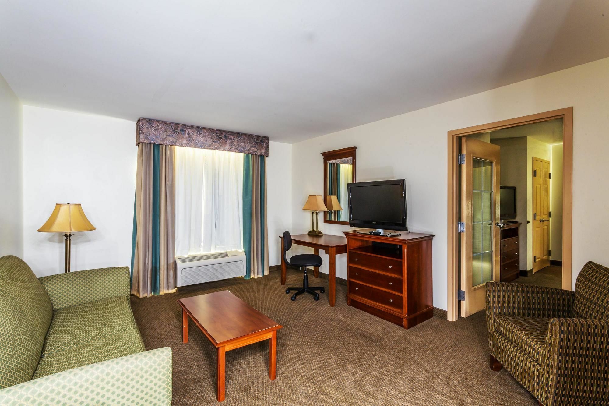 Red Roof Inn Houma Bagian luar foto